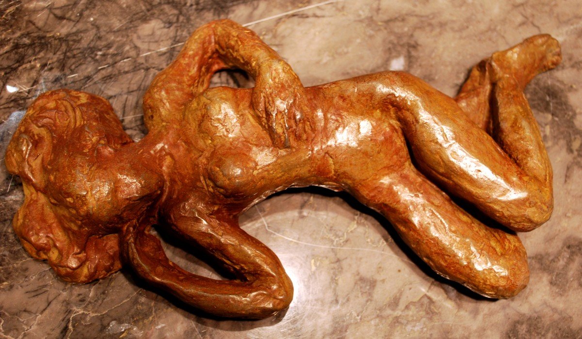 Reclining Woman Bronze Sculpture With Light Brown Patina By Madeleine Tézenas Du Montcel-photo-1