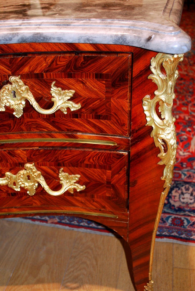 Commode Sauteuse Début Dix Huitième Siècle Estampille Attribuée à Michel Mallerot-photo-3