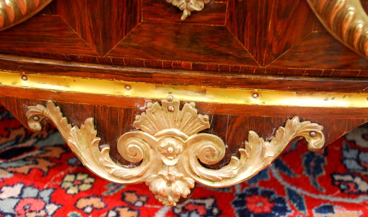 Belle et élégante Commode d'époque Régence-photo-2