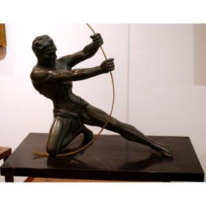 Sculpture Art Déco Jeune Homme Cintrant Une Barre