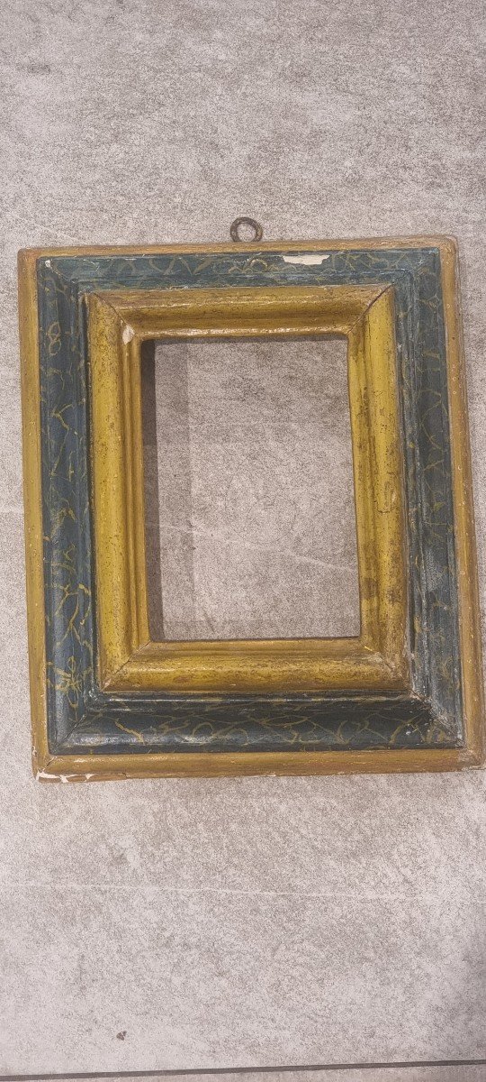 Small Frame, 17th Century-photo-6