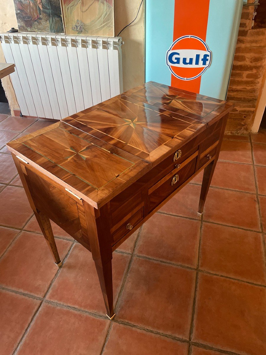 Louis XVI Period Occitan Dressing Table 