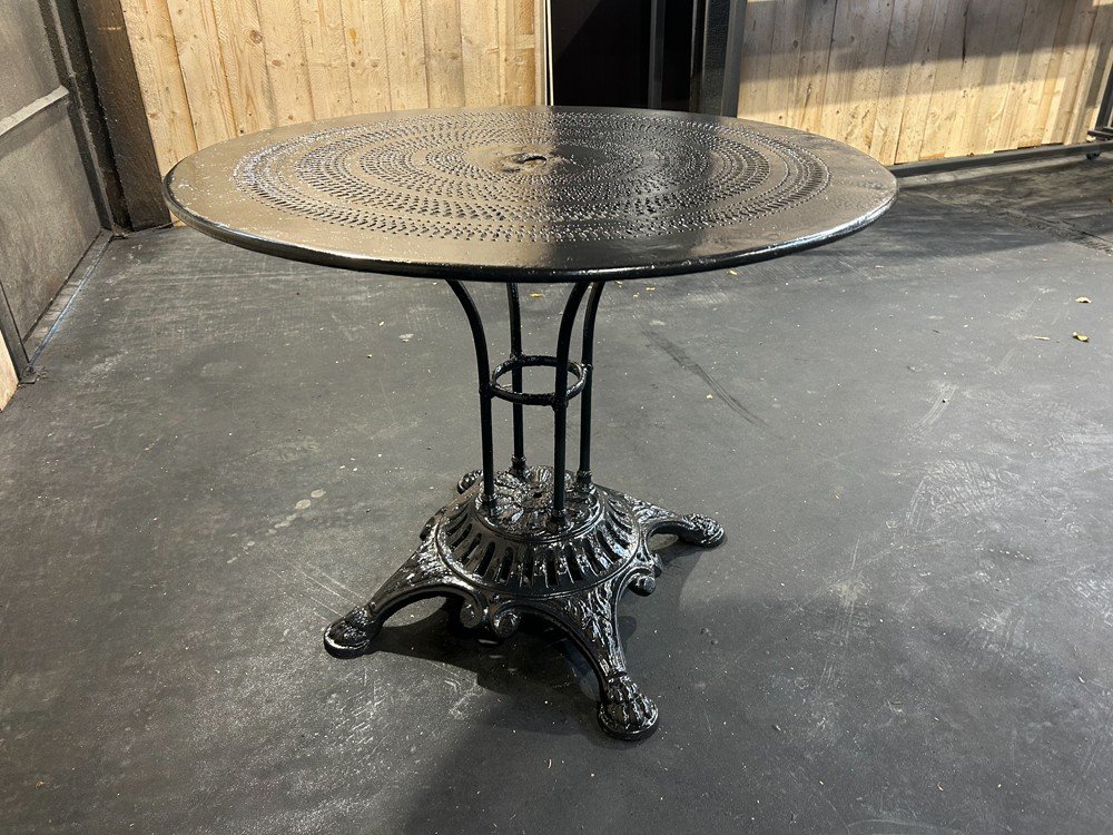 Garden Table With Cast Iron Base, 1900s-photo-3