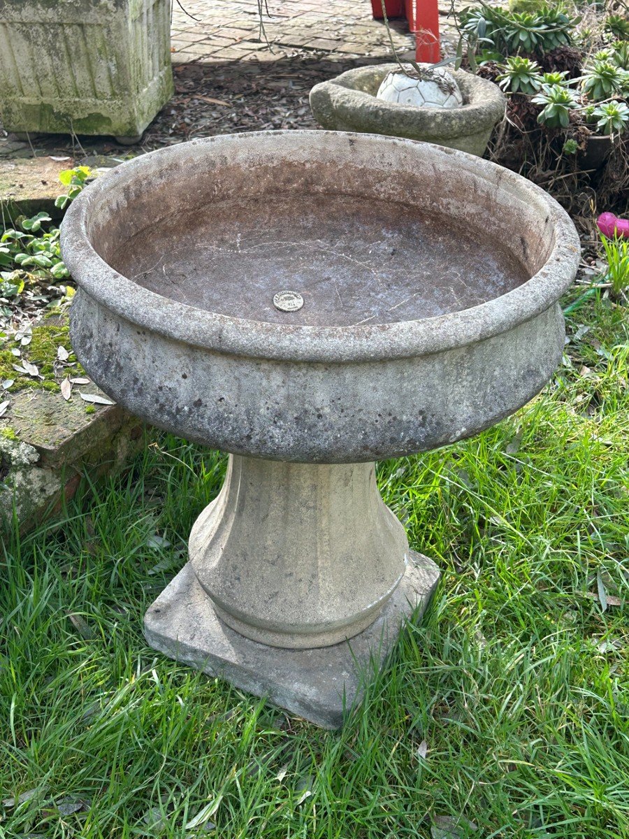 "grandon Fres" Cast Concrete Planter/basin-photo-3