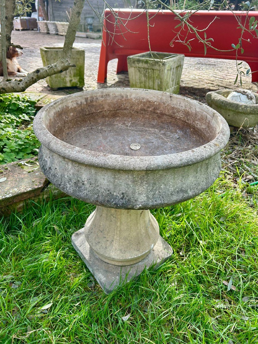 "grandon Fres" Cast Concrete Planter/basin