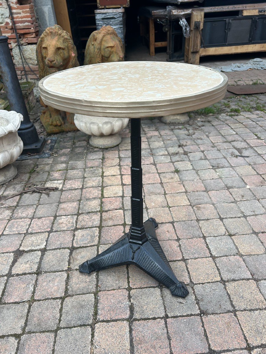 Art Deco Bistro Pedestal Table