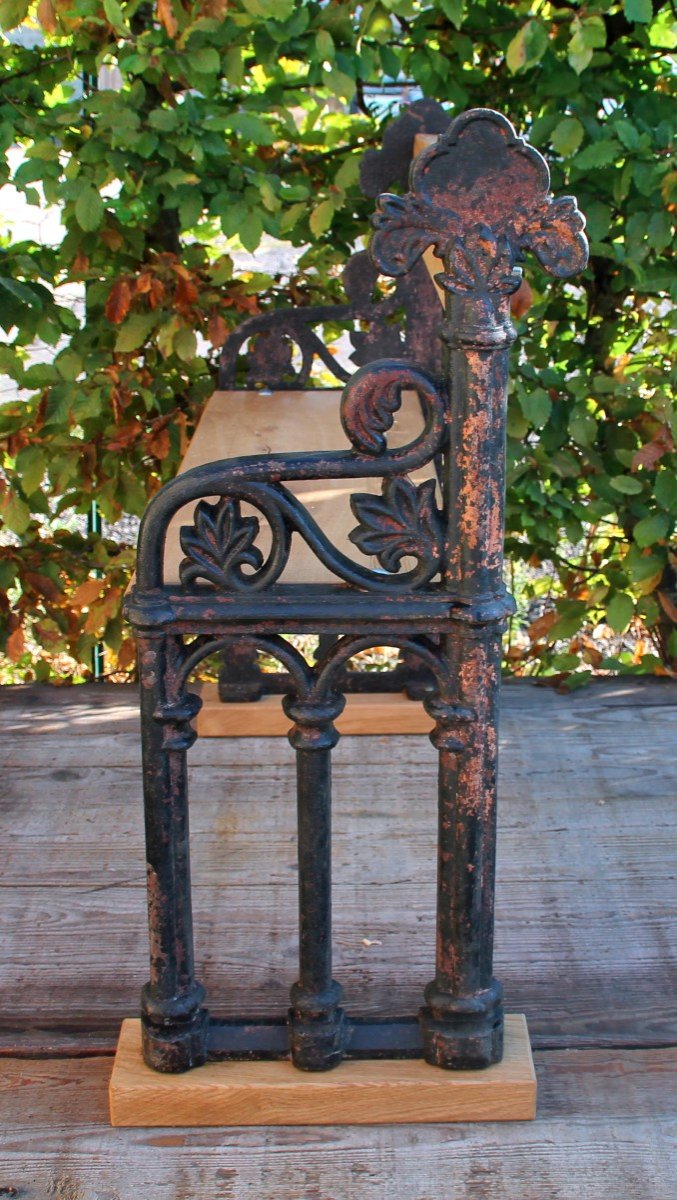 Neo-gothic Cast Iron Bench-photo-1