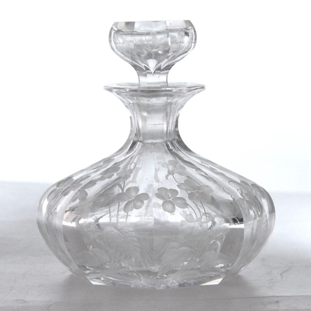 Art Nouveau Bottle In Cut Crystal With Floral Decor-photo-2