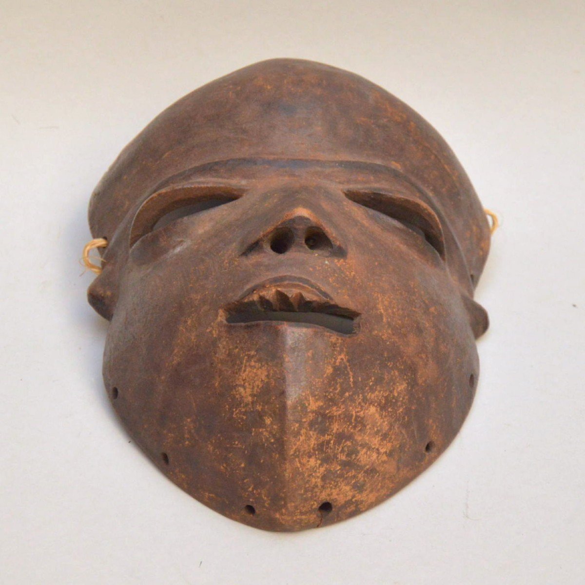 Carved Wooden Pende Mask Congo-photo-4