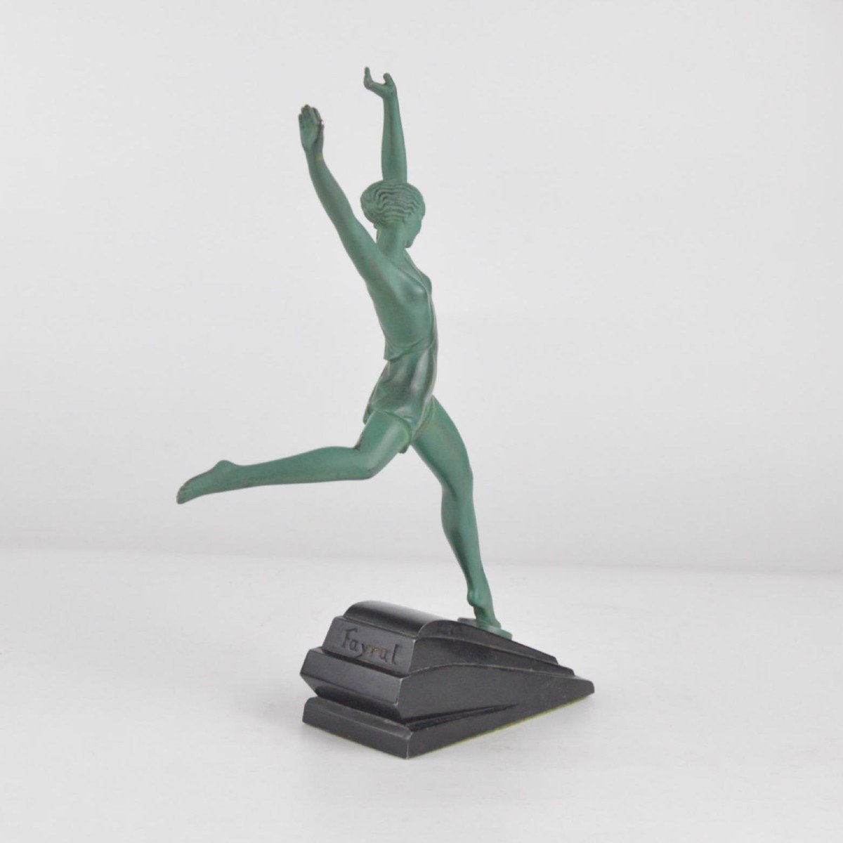 Pierre Le Faguays (1892-1962) Patinated Zamak Art Deco Statuette Olympia (c.1930)-photo-2