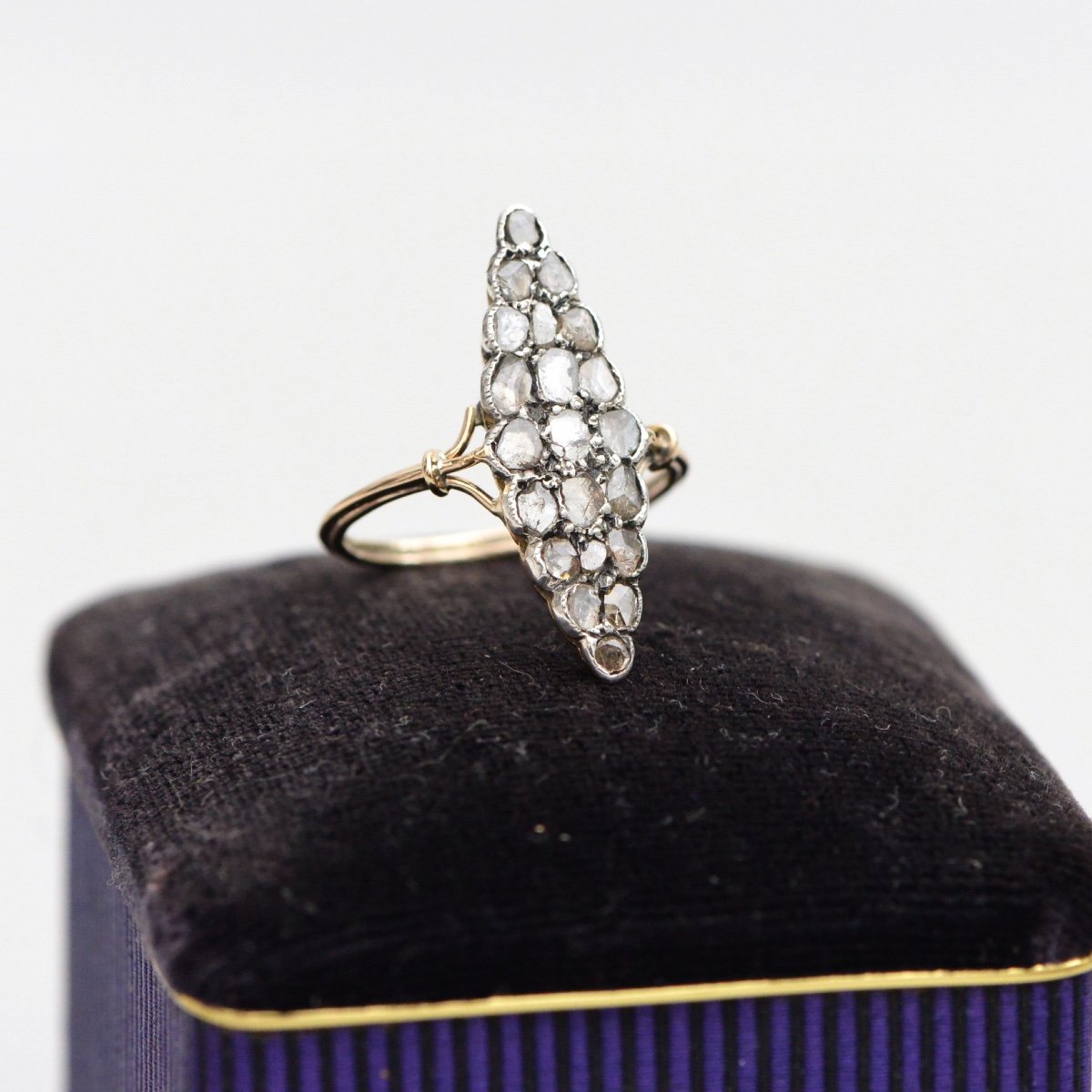 14k Gold And Silver Ring With Diamonds-photo-3