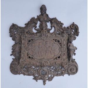 Porte lettres murale en fonte à Décor Louis XV 19ème