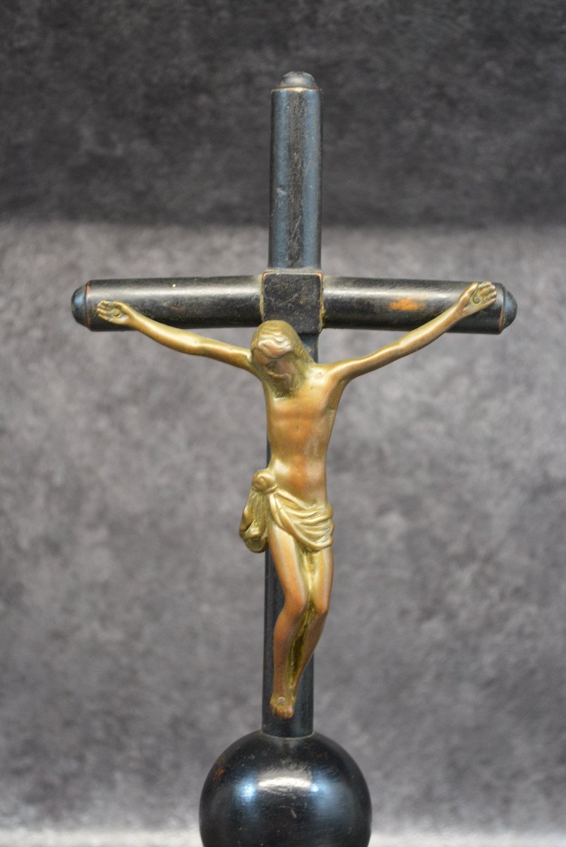 Christ On The Cross-photo-3