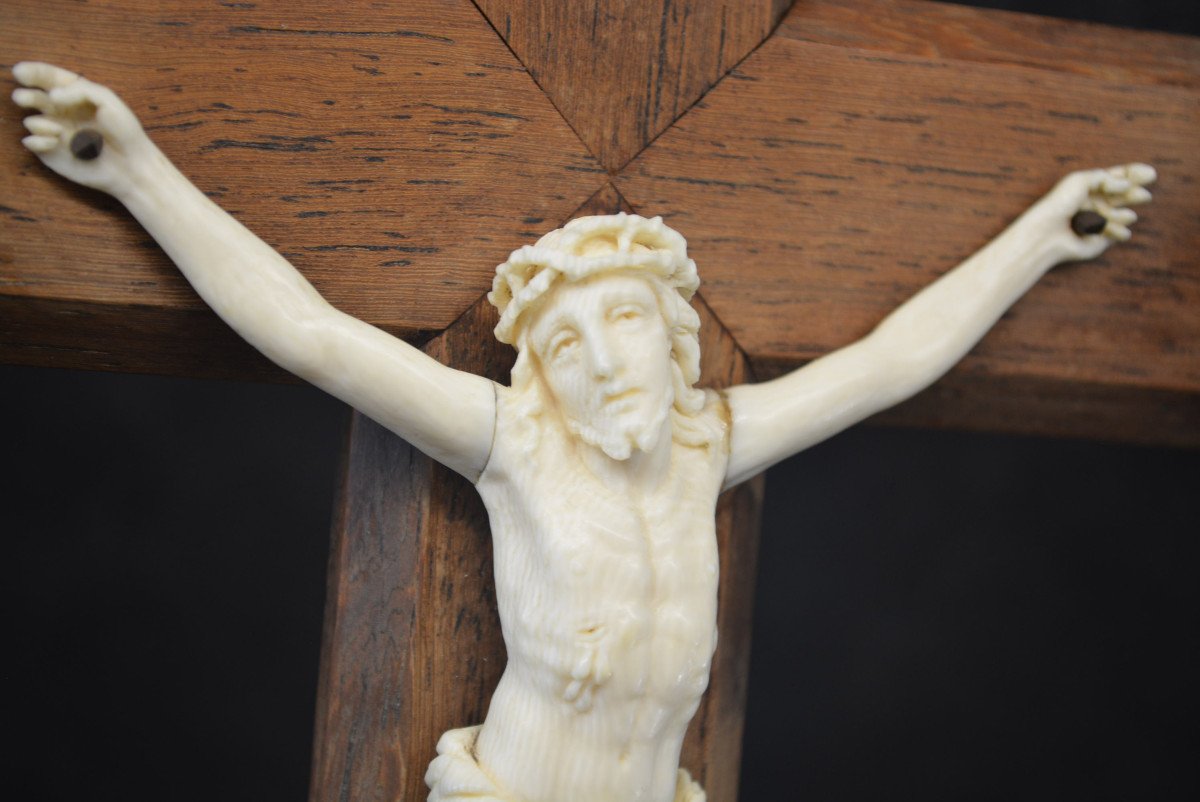 Christ On The Cross-photo-4