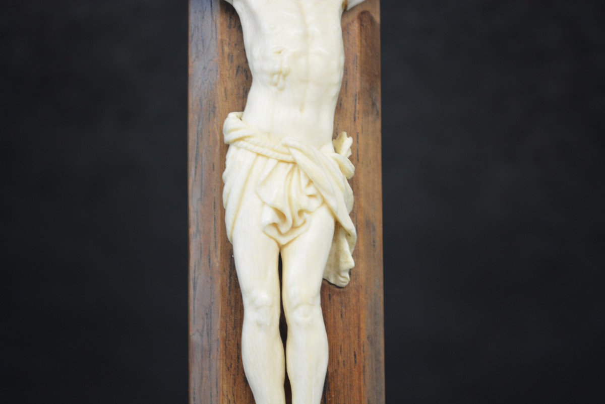 Christ On The Cross-photo-1