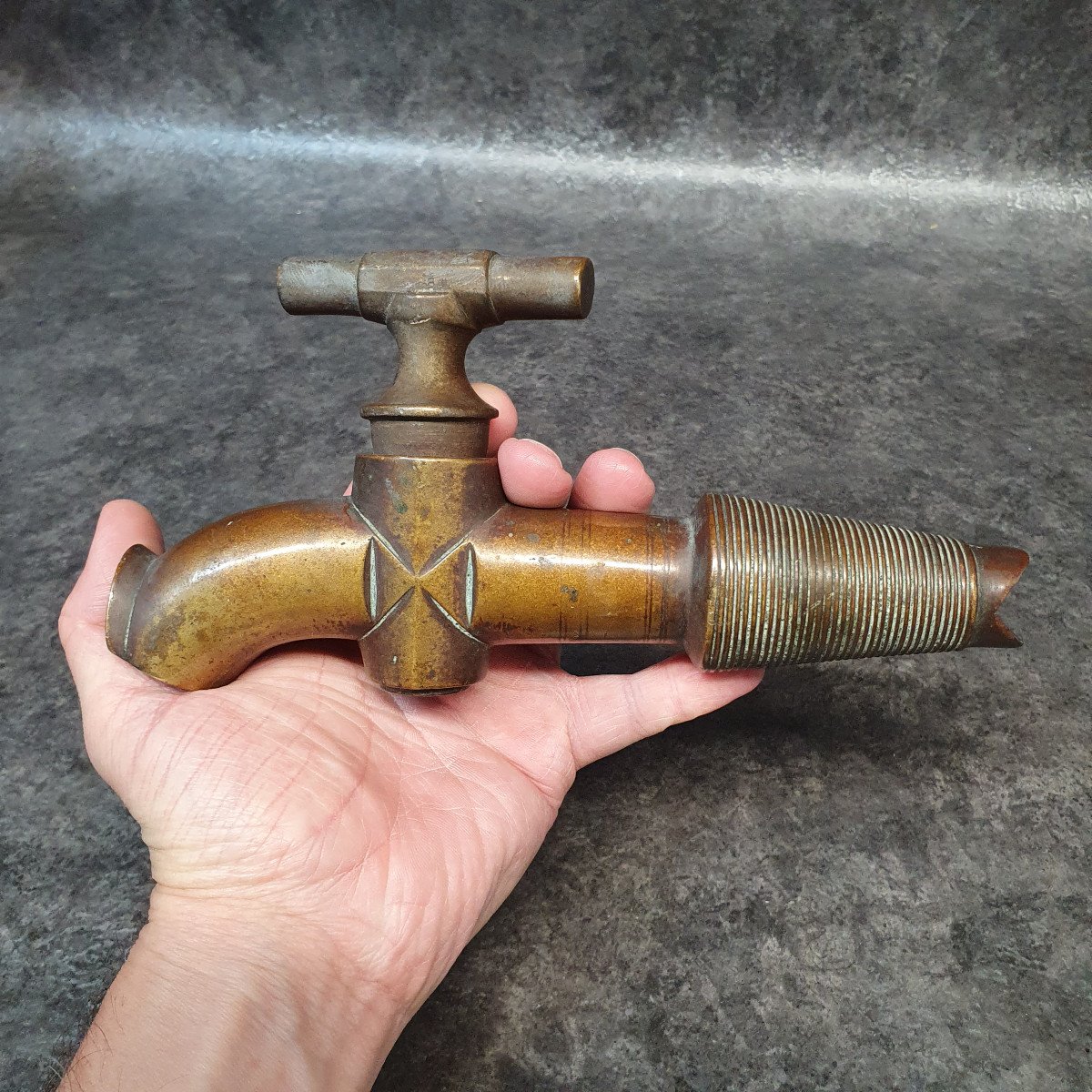 Old Large Bronze Faucet-photo-2