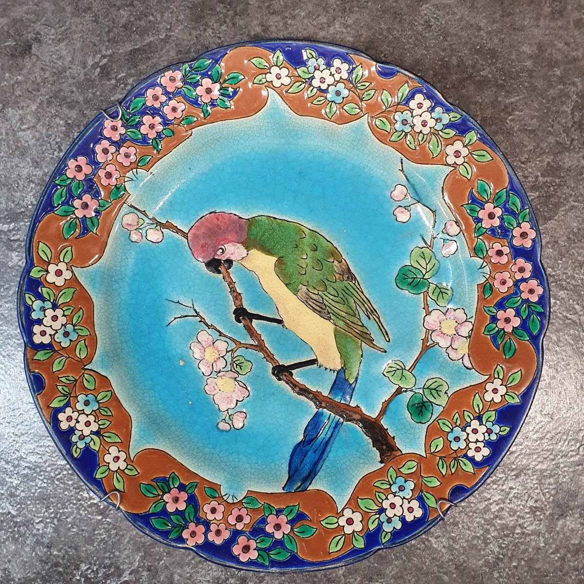 Beautiful Longwy Enamel Plate With Parrot Decor-photo-2