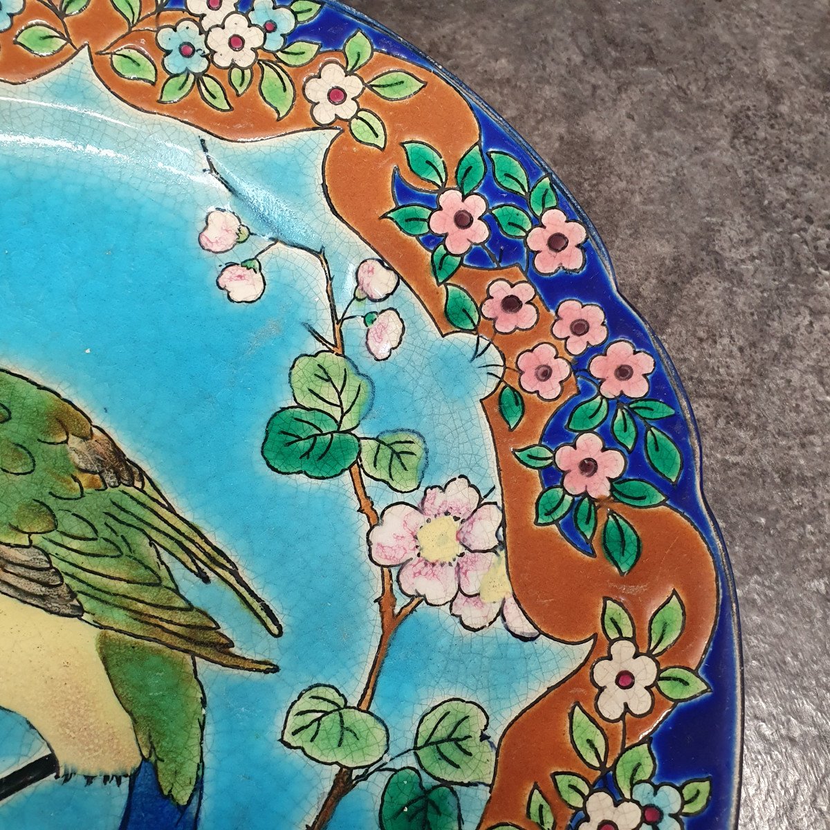 Beautiful Longwy Enamel Plate With Parrot Decor-photo-2