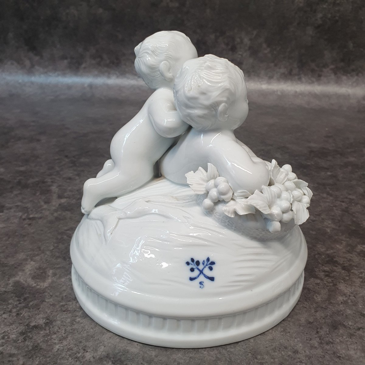 Love In Porcelain Signed Leriche-photo-2