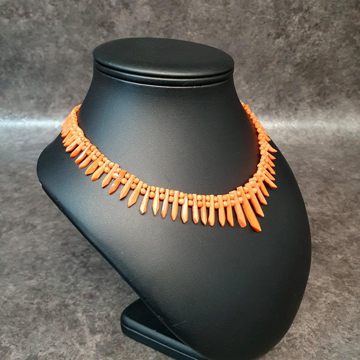 Art Deco Coral Necklace-photo-2