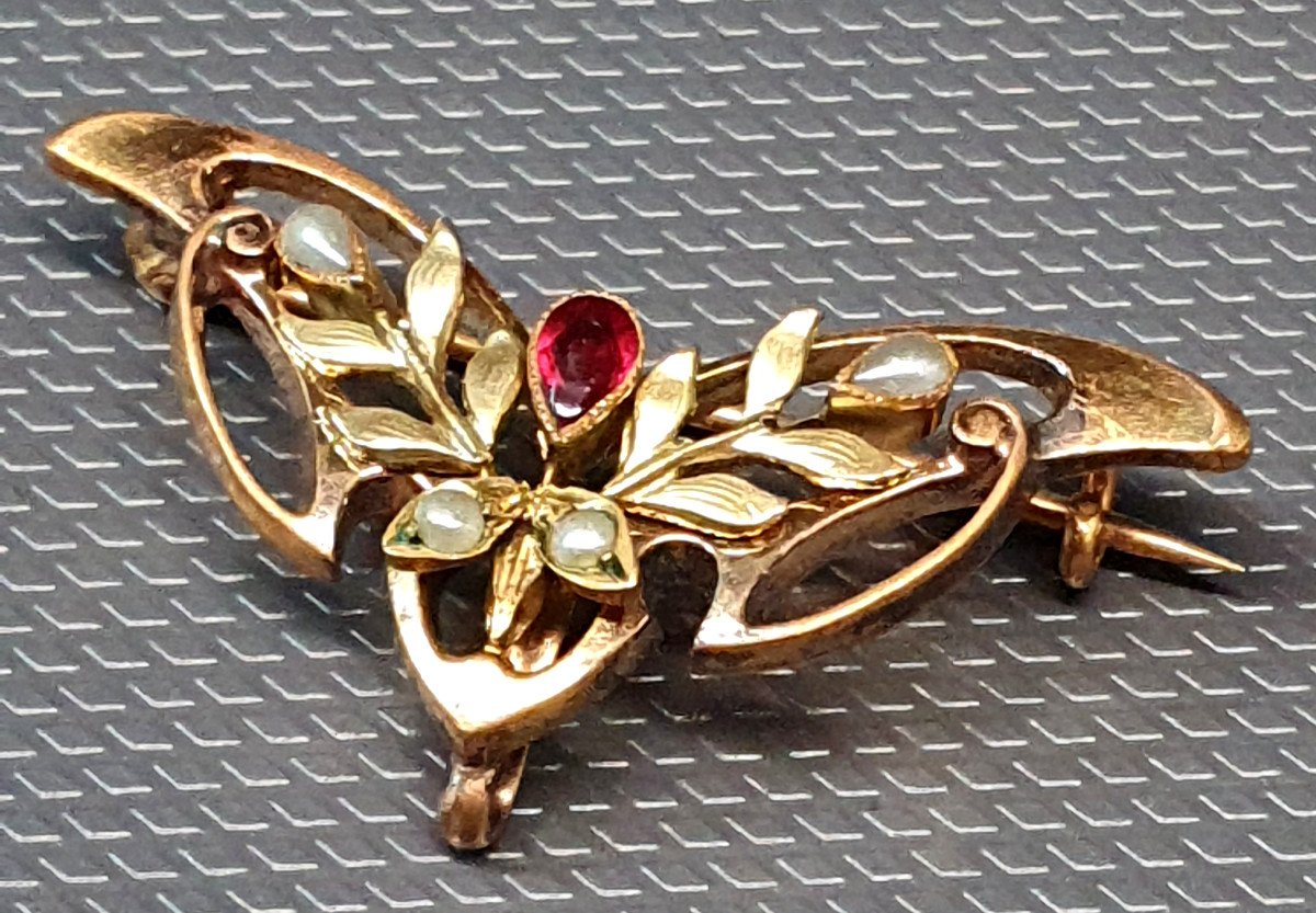 Broche Art Nouveau