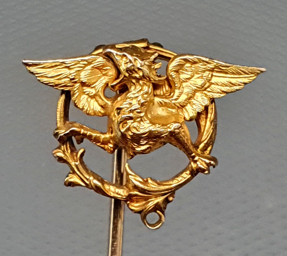 Chimera Griffin Gold Plated Fix Pin 