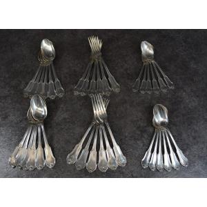 Cutlery Set In Sterling Silver Shell Decor