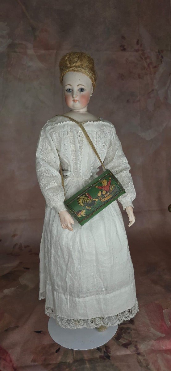 Beautiful And Rare Butterfly Or Insect Box Doll-photo-4