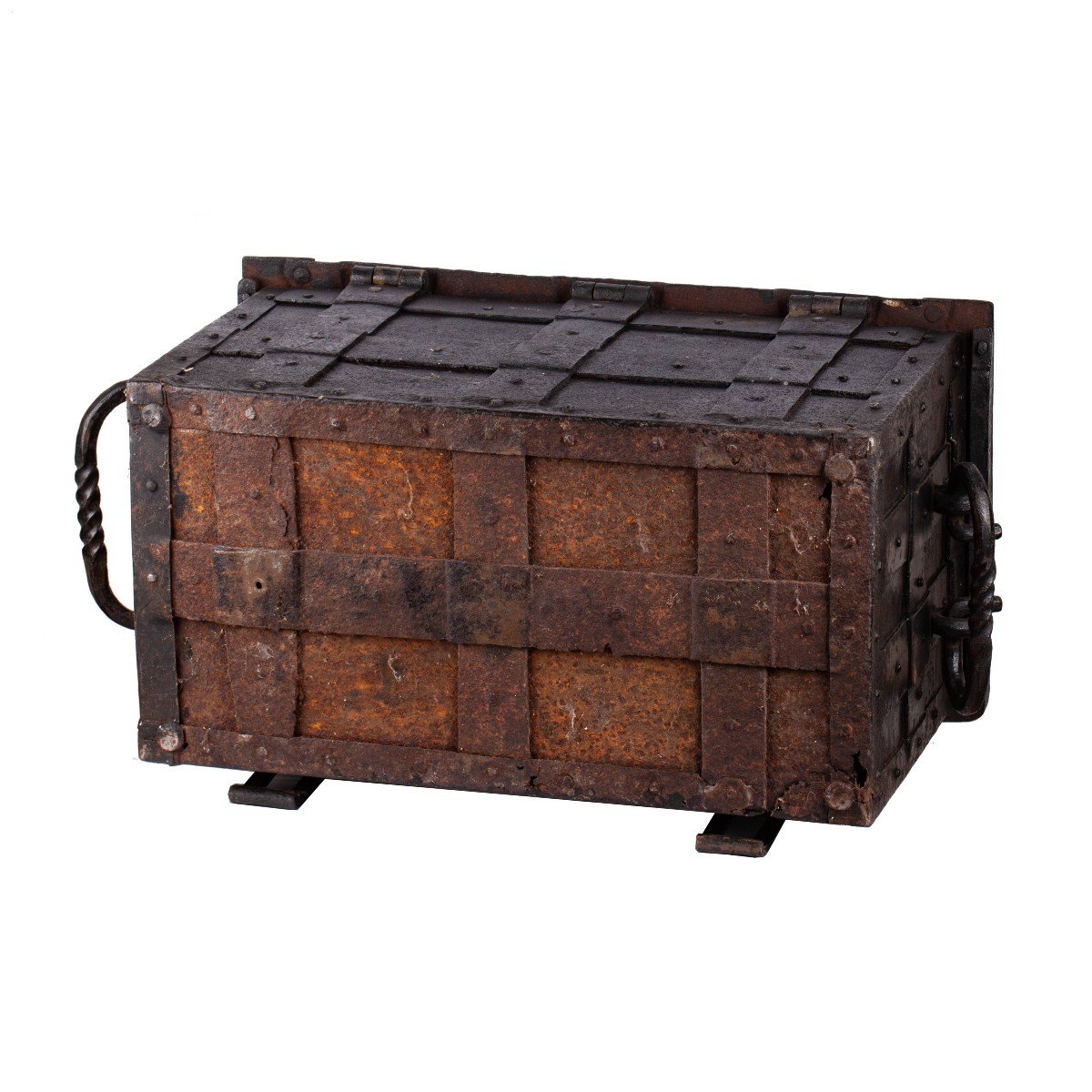 17th Century Steel Safe/trunk With 5 Locking Mechanisms. Europe, 17th Century-photo-3