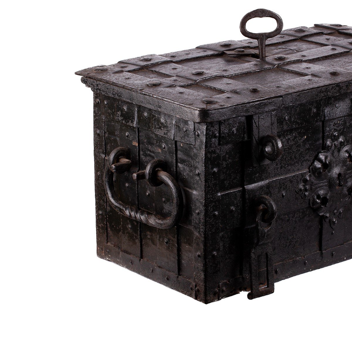 17th Century Steel Safe/trunk With 5 Locking Mechanisms. Europe, 17th Century-photo-2