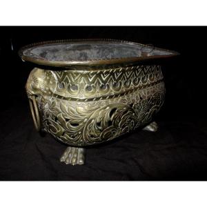 Lions Paw Brass Planter