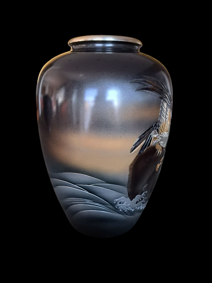 Japanese Bronze, Vase Signed Keihô 桂峰 – Eagle-photo-2