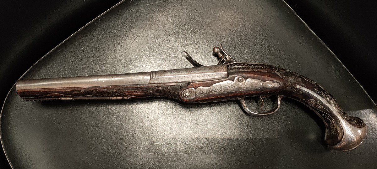 Flintlock Pistol From The 18th Century.-photo-2