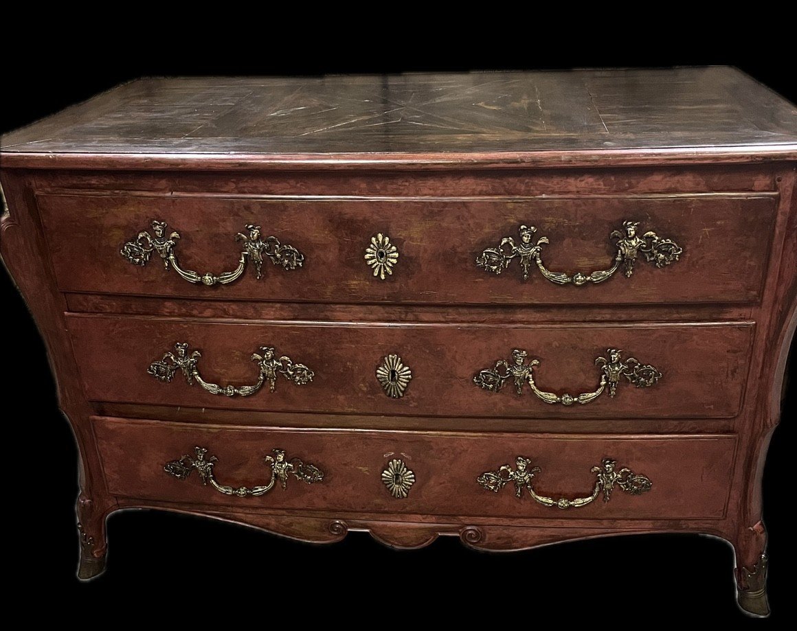 18th Century Chest Of Drawers