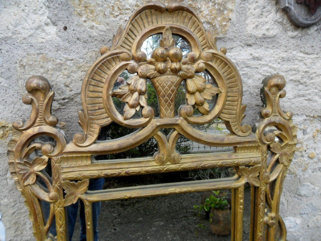 Large Beaucaire Mirror With Glazing Beads In Gilded Wood -photo-2