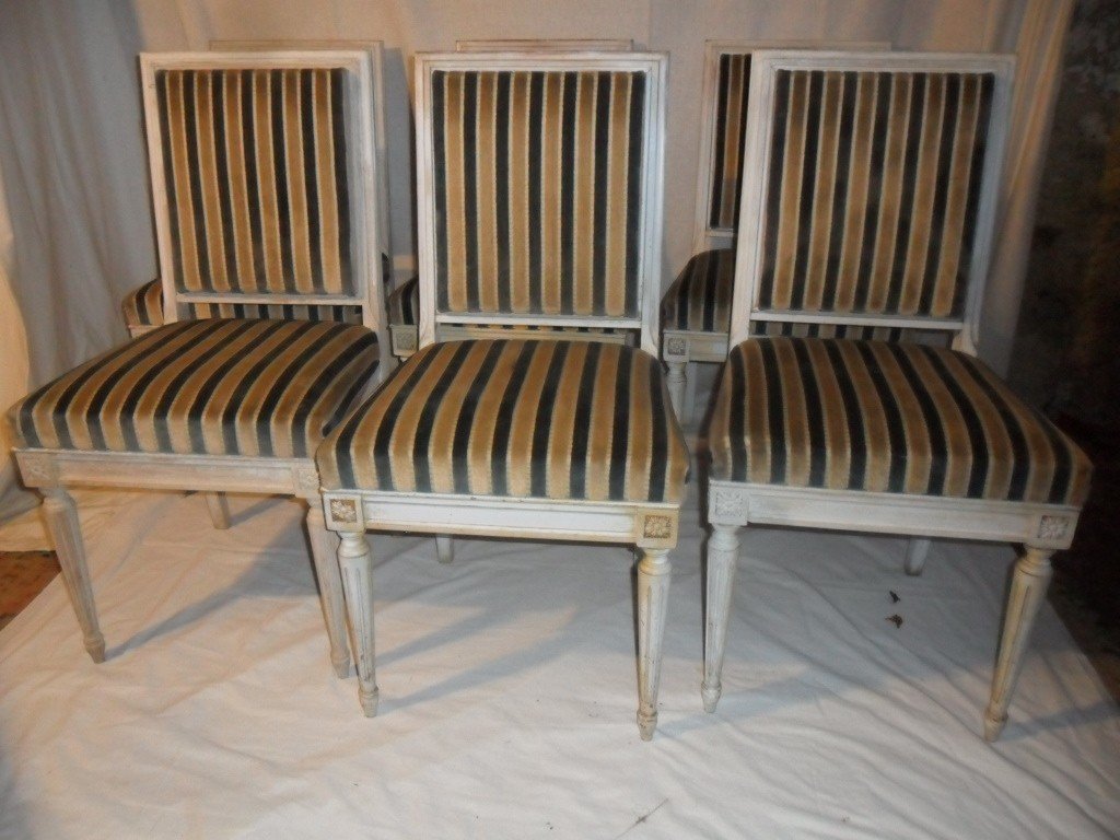 Six Chaises Droites De Style Louis XVI En Bois Peint-photo-2