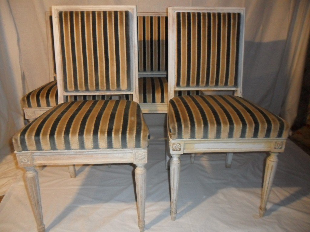 Six Chaises Droites De Style Louis XVI En Bois Peint-photo-3