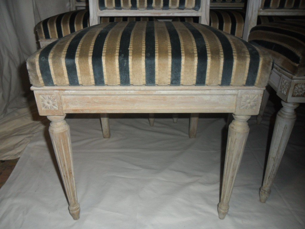 Six Chaises Droites De Style Louis XVI En Bois Peint-photo-4