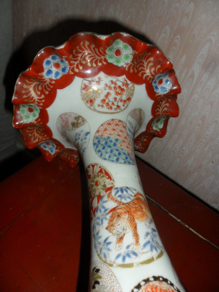 Pair Of Kutani Vases -photo-4