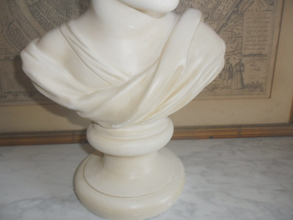 Antique Bust Of A Young Boy In Plaster -photo-4