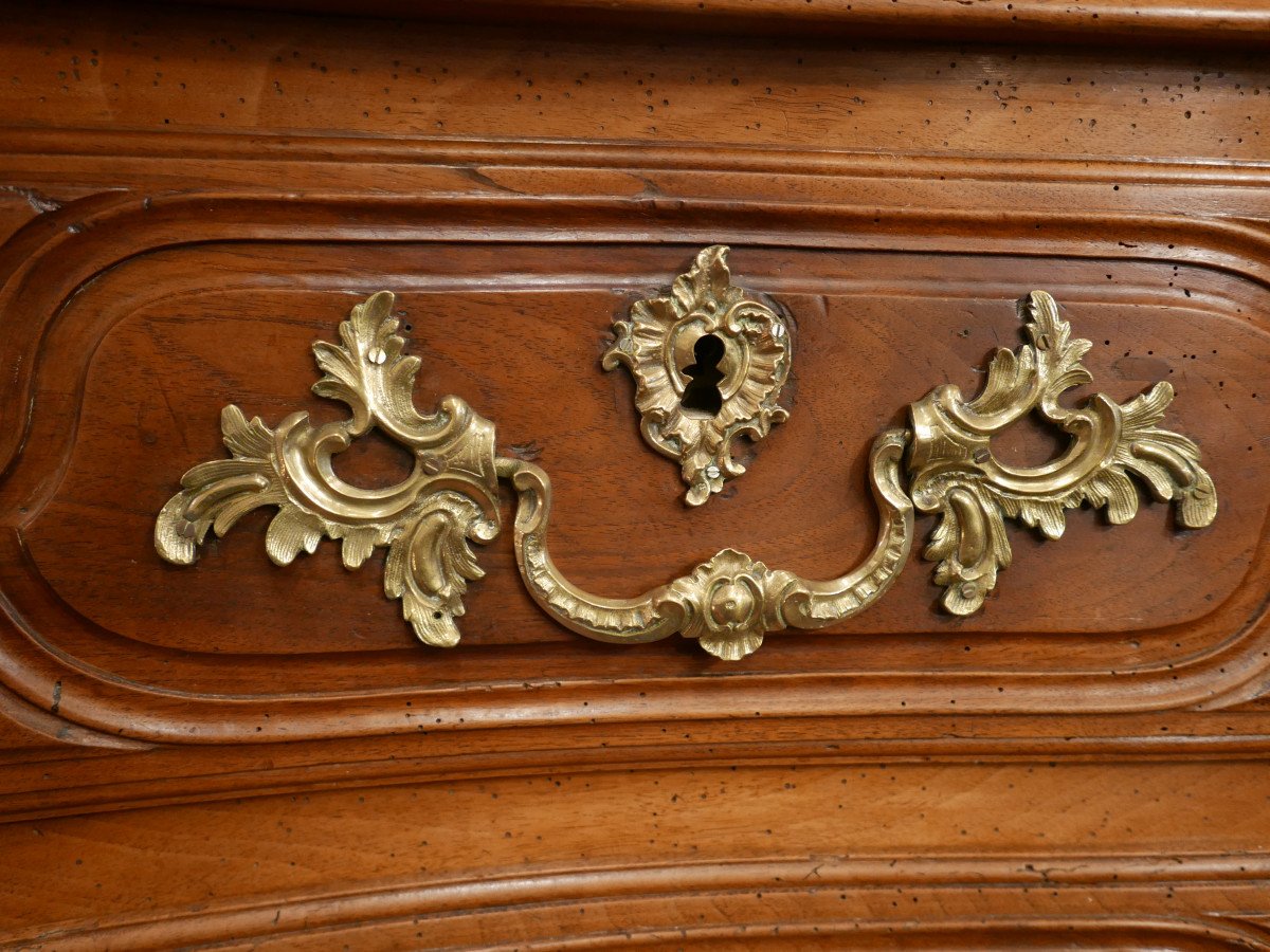 Louis XV Bordeaux Chest Of Drawers In Walnut-photo-1