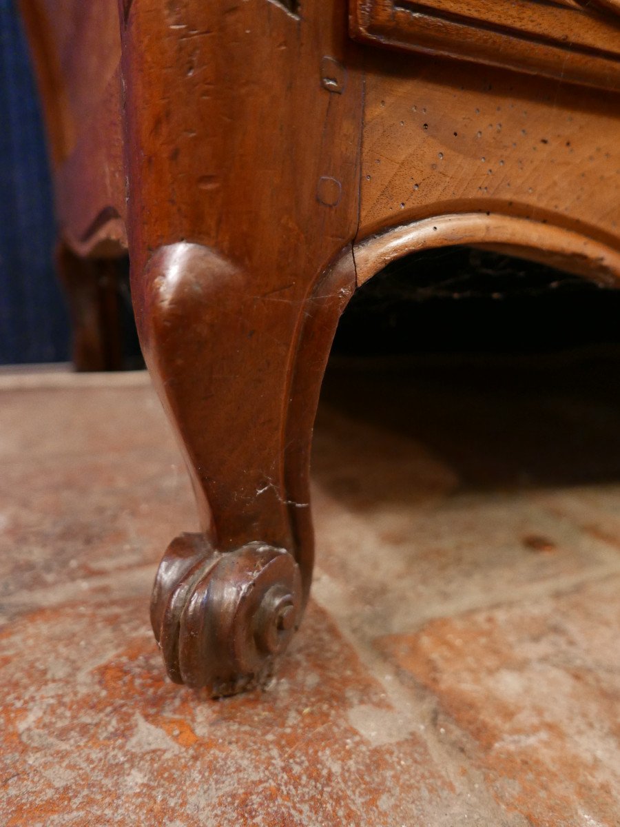 Louis XV Bordeaux Chest Of Drawers In Walnut-photo-3