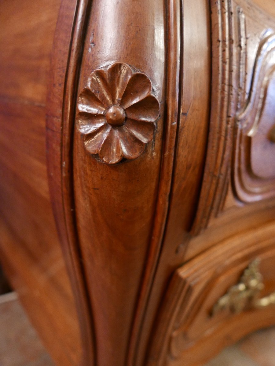 Louis XV Bordeaux Chest Of Drawers In Walnut-photo-4