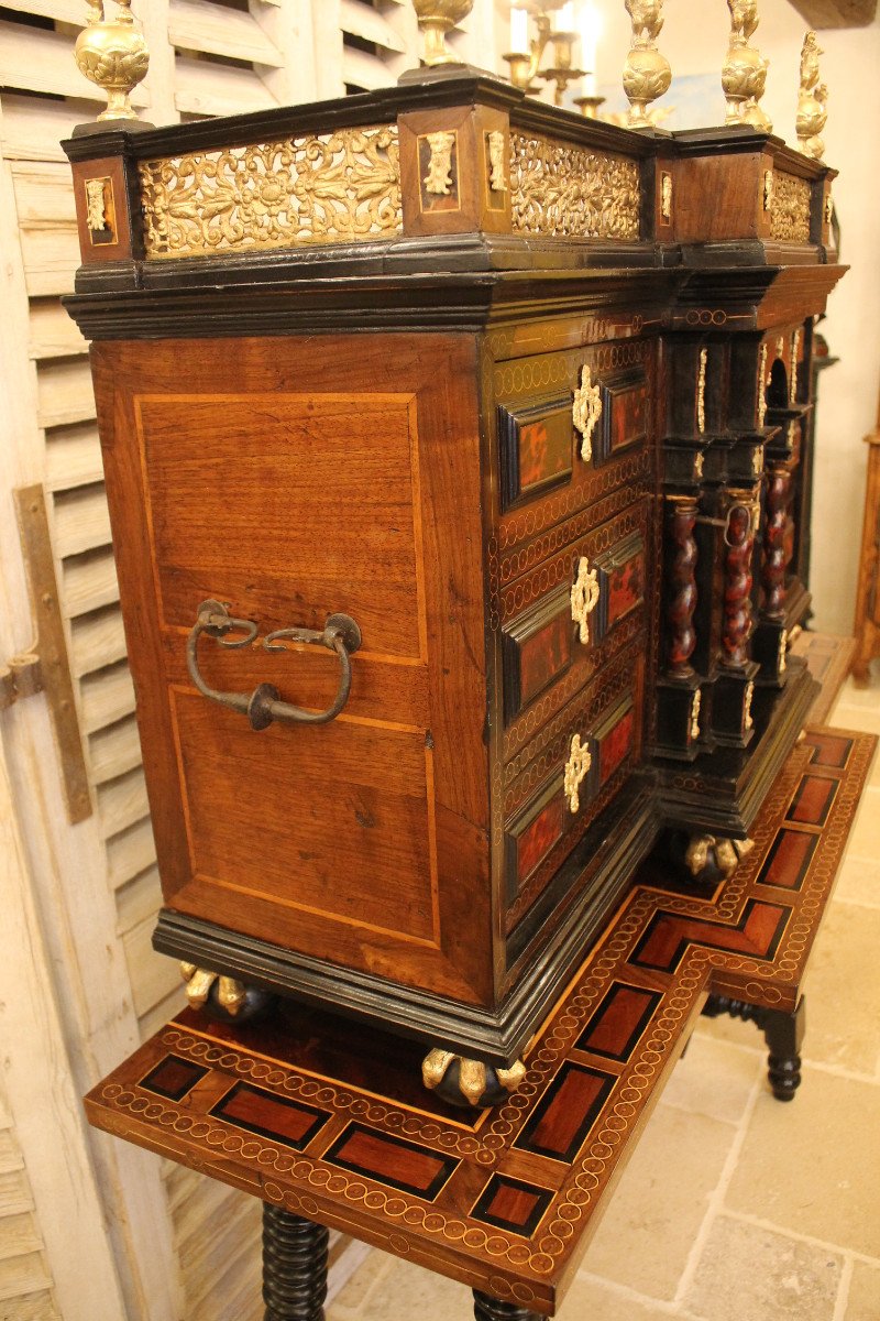 Travel Cabinet And Its Base, 17th Century Spanish Work-photo-4