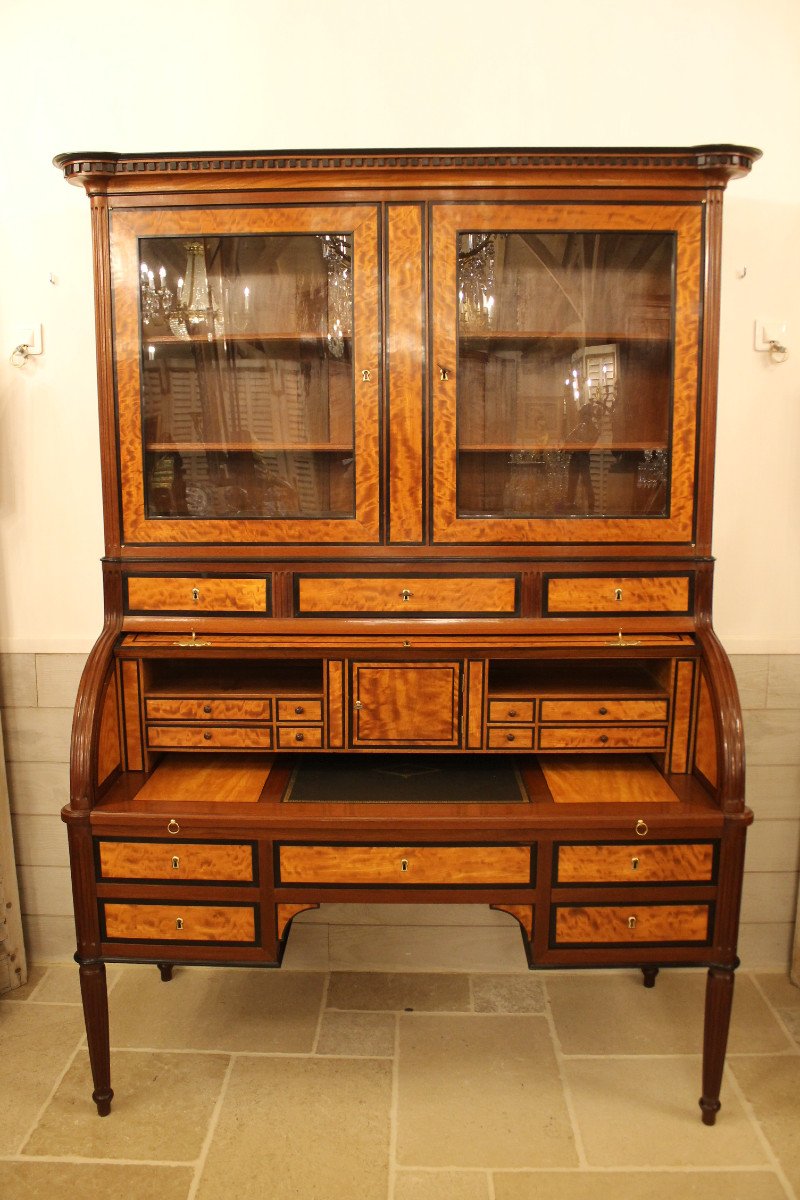 Bureau à Cylindre En Acajou Et Bois Citron, Travail Bordelais d'époque Louis XVI-photo-1