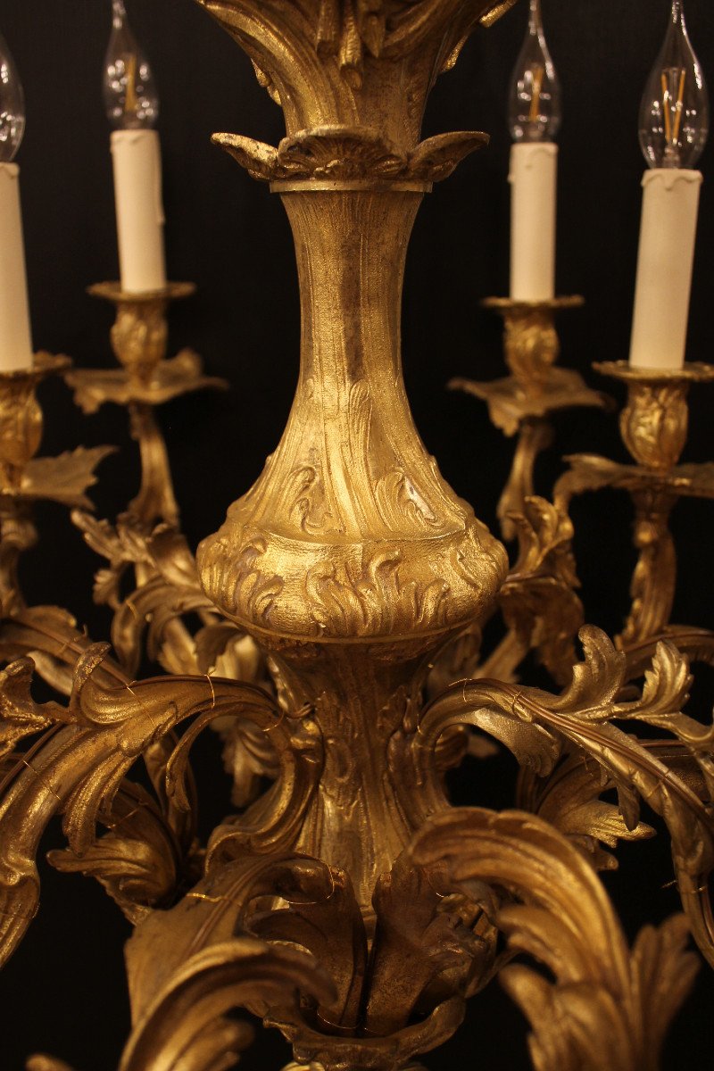 Important Louis XV Rocaille Style Chandelier In Gilt Bronze With 12 Lights-photo-1