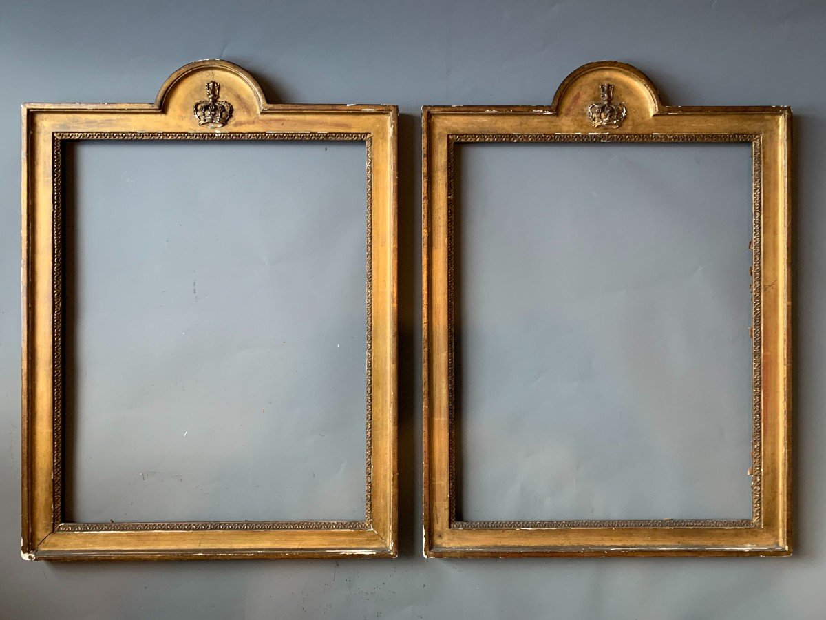 Pair Of Frames - Gilded Wood - Late 19th Century - Closed Crown