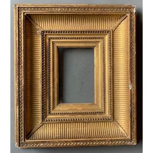 19th Century Channel Frame - Wood And Gilded Stucco