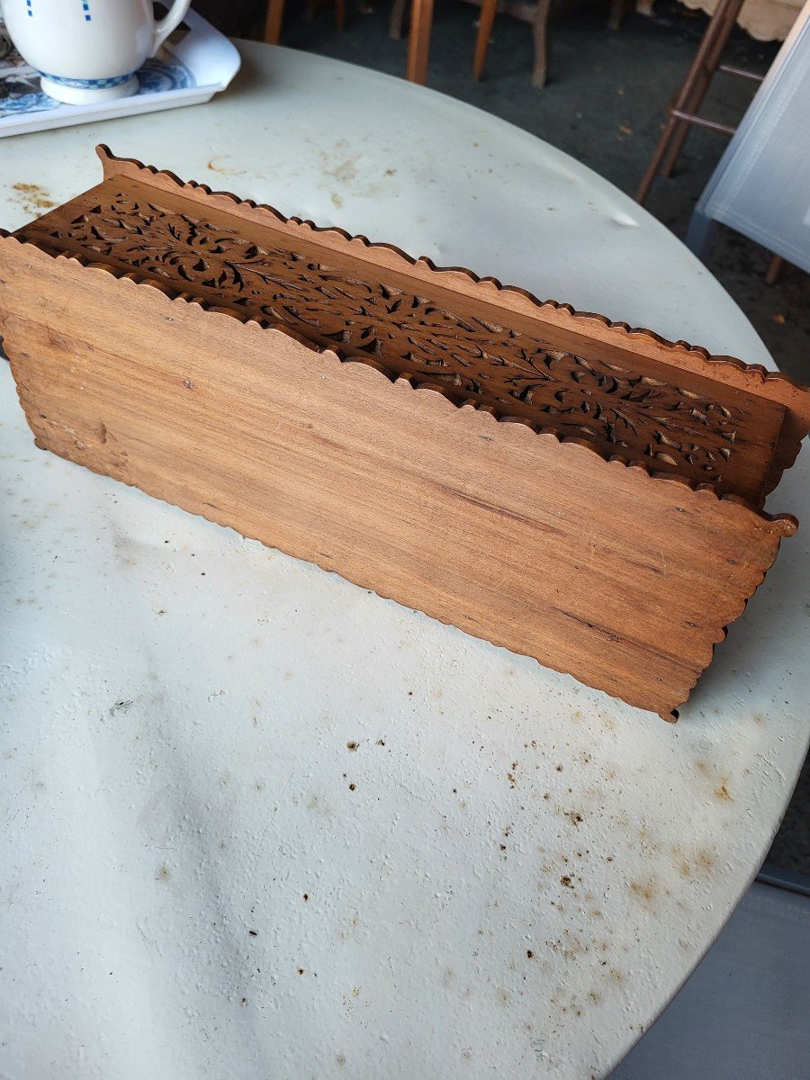 Cut-out Wooden Box: Glove Box -photo-3