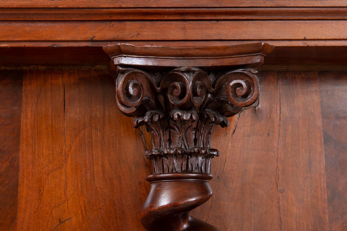 Grande armoire à colonnes torses en noyer - Suisse, Bâle, fin du XVIIe siècle-photo-6